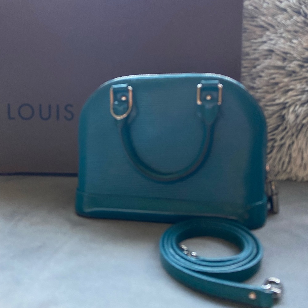 LV alma bb